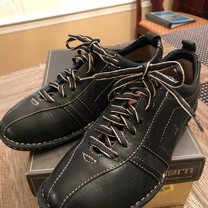 Born - Men's Lace-up Leather shoe  New. Never Worn with Box